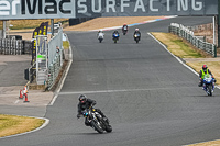 enduro-digital-images;event-digital-images;eventdigitalimages;mallory-park;mallory-park-photographs;mallory-park-trackday;mallory-park-trackday-photographs;no-limits-trackdays;peter-wileman-photography;racing-digital-images;trackday-digital-images;trackday-photos